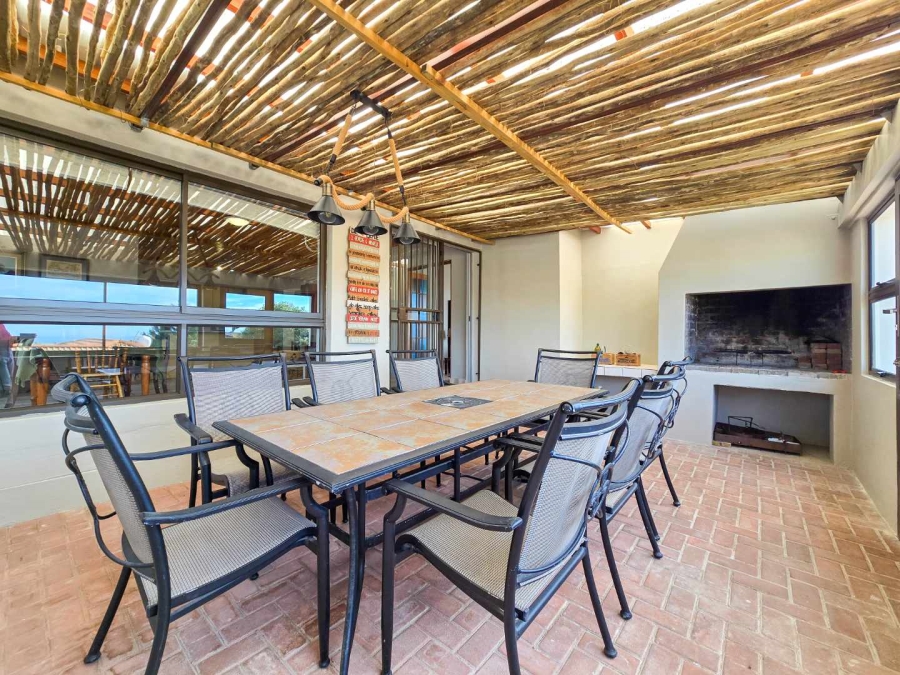 3 Bedroom Property for Sale in Stilbaai Wes Western Cape